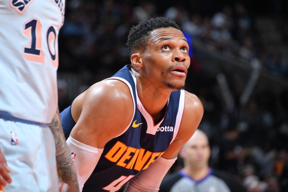 引发热烈讨 引发热烈讨