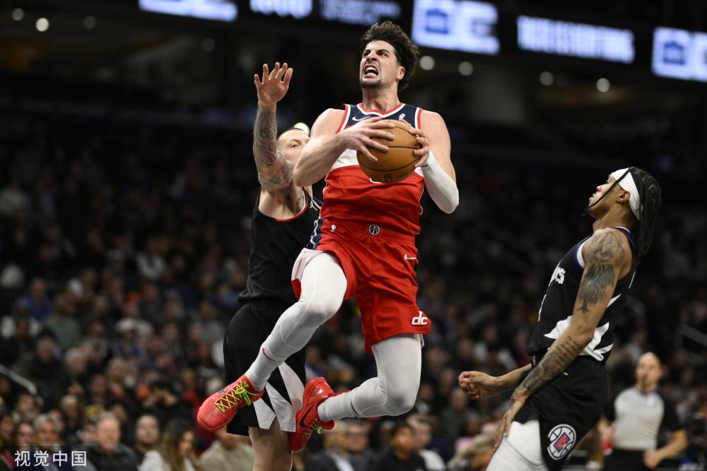 决赛中成为 决赛中成为