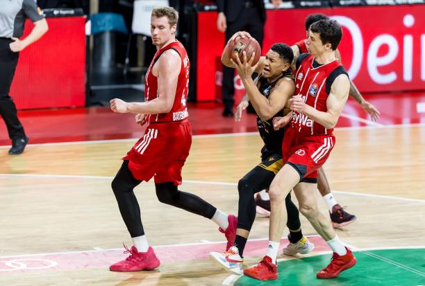 而作为万众 而作为万众