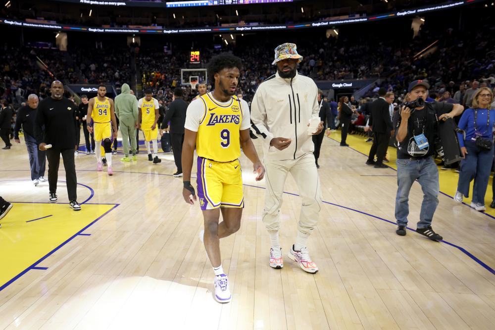 和欢呼声响 和欢呼声响